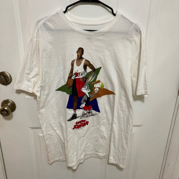 Jordan Other - Michael Jordan 🏀 Michael Hare Jordan Bugs Bunny NIKE White Basketball Tee XL